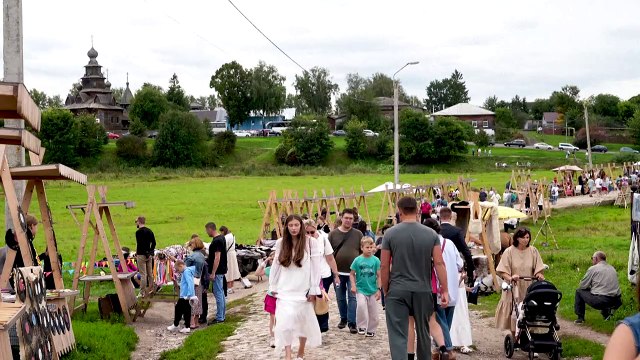 Russians holiday at home as sanctions put Europe out of reach