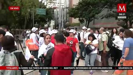 Trabajadores de la Suprema Corte se manifiestan y marchan hacia el Senado de la República