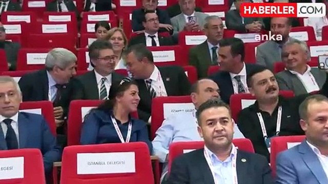 CHP Olağanüstü Tüzük Kurultayı Devam Ediyor