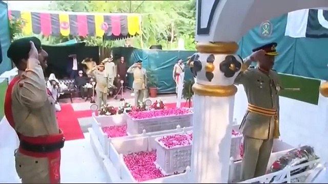 We Never Forget Our Martyr - Pakistan Armed Forces presents guard of honor to Nishan e Haiders