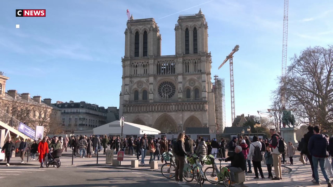 Notre-Dame : polémique autour du concours pour les vitraux contemporains