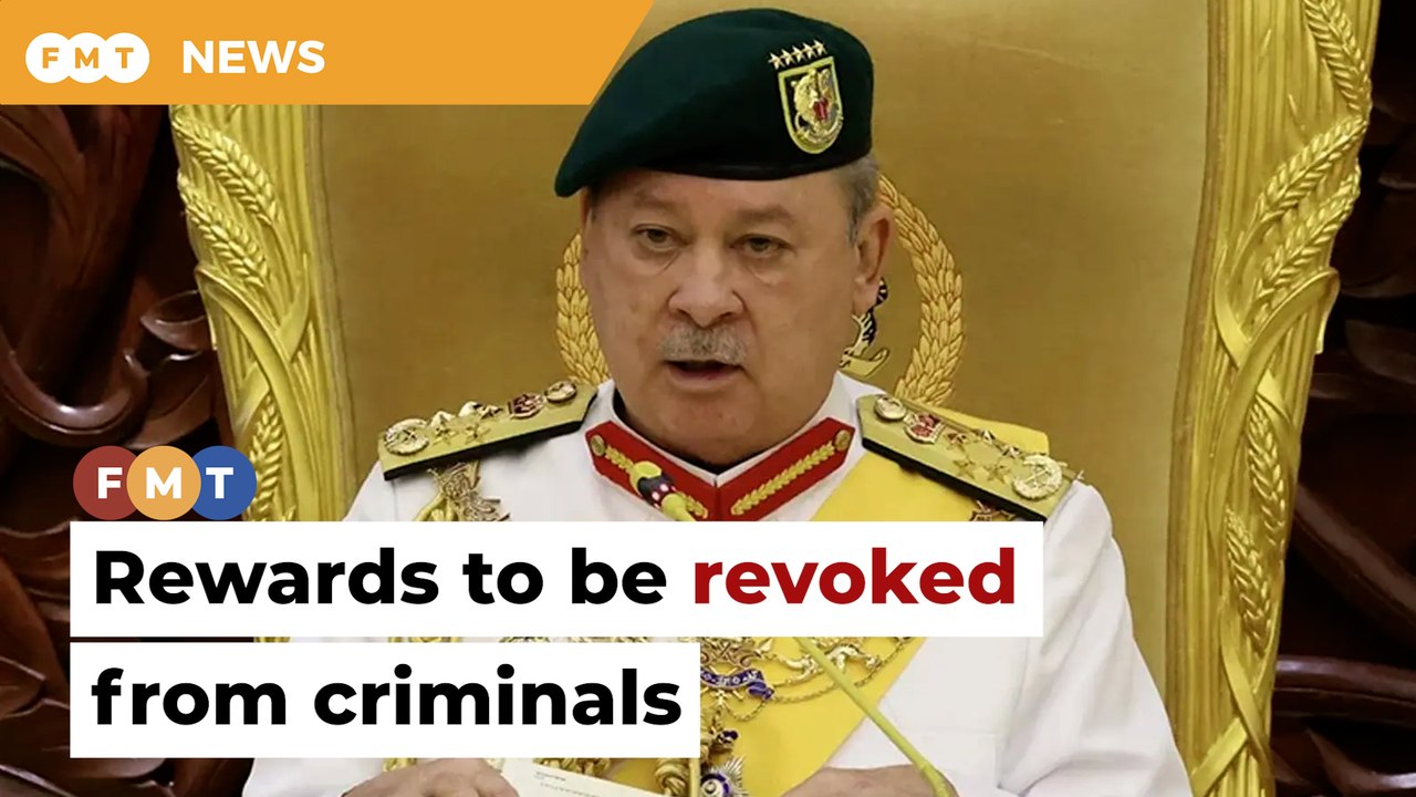 King warns he will revoke awards from those convicted of crimes