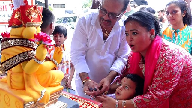 Ganesh Chaturthi 2024: Bharti Singh Son Gola Welcomes Ganpati Playing Dhol Full Video...