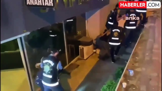 İstanbul'da Organize Suç Örgütlerine Operasyon: 29 Şüpheli Yakalandı