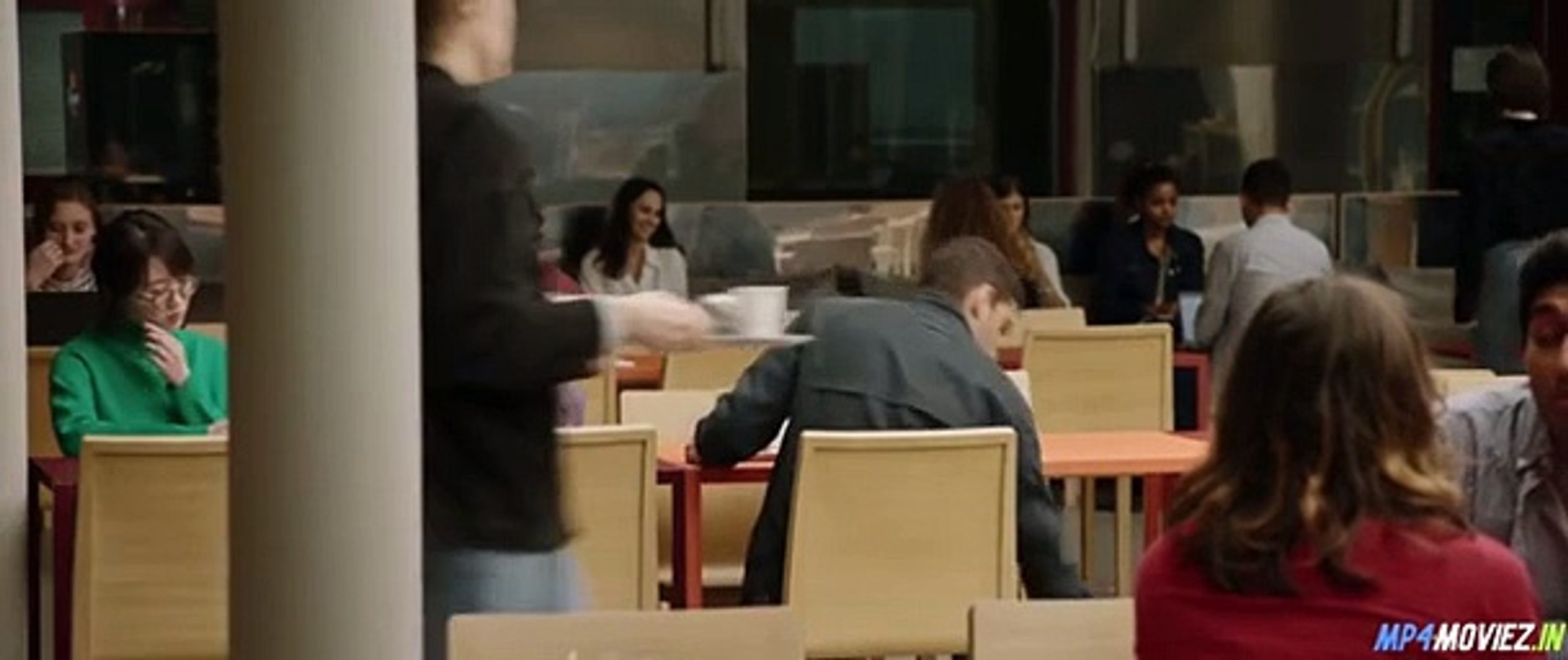 Орыс қыздары интернеттегі порноның үстемдігі