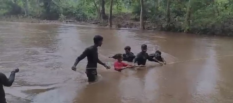 जवानों का दिल छू लेने वाला वीडियो आया सामने