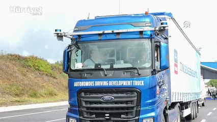 Bakan Uraloğlu, Ford Trucks'ın 'Seviye-4 Otoyol Pilotu' teknolojisine sahip kamyonunun test sürüşüne katıldı