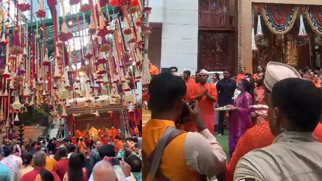 Ganesh Chaturthi 2024:Anant Ambani Radhika Merchant Welcomes Ganpati Bappa At Antilia Full Video