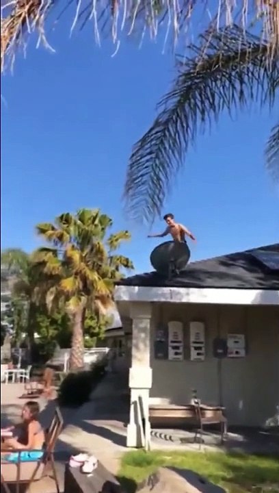 Un plongeon raté bien douloureux