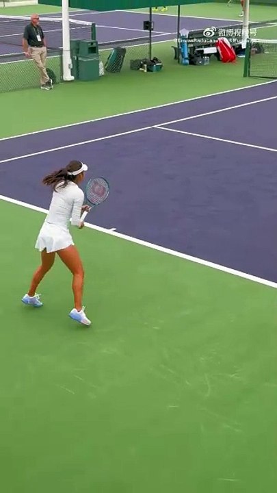 Emma Raducanu Practicing at Indian Wells