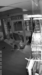 Camera catches men burgling Mobile Master in Stamford High Street