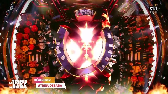 Regardez l'arrivée en moto de Cyril Hanouna qui lance la grande soirée spéciale de C8 pour faire ses adieux