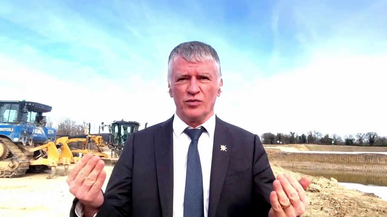 Philippe Folliot : "1 000 personnes vont se retrouver au chômage technique à partir de demain"