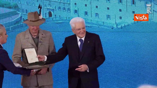 Ecco gli Ufficiali dell'Ordine al Merito della Repubblica italiana insigniti da Mattarella