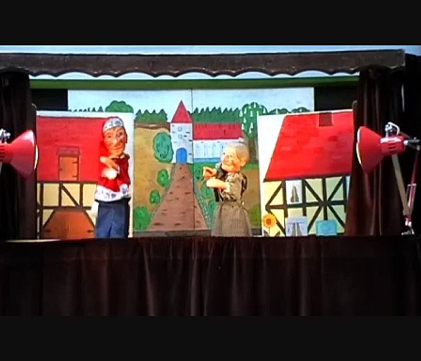 Puppenspieler bei Berliner-Puppenkoffer.de kontakt: 033874 60042 , info@berliner-puppenkoffer.de