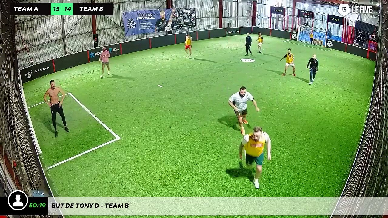 But de Tony D - Team B