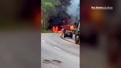 Acidente com caminhão carregado com combusítvel bloqueia totalmente BR-040, em Itabirito