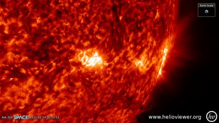 4K Time-Lapse Of Sunspot Crackling With Strong M Flares