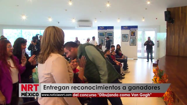 Entregan reconocimientos a ganadores del concurso “Dibujando como Van Gogh”