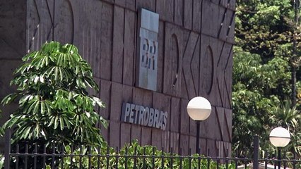 Ações da Petrobras fecham em forte queda