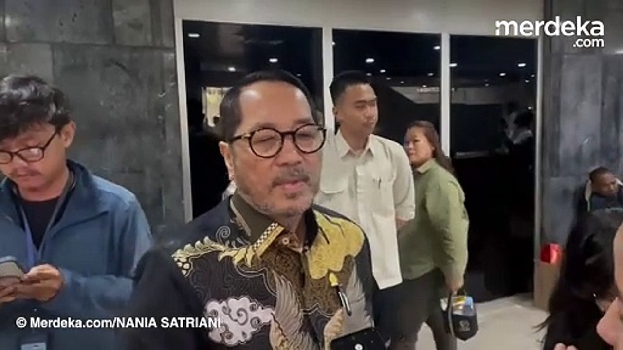 Komisi IV Emosi Fakta Penindakan Pelaku Pagar Laut_ Menteri Seperti Menutup-nutupi