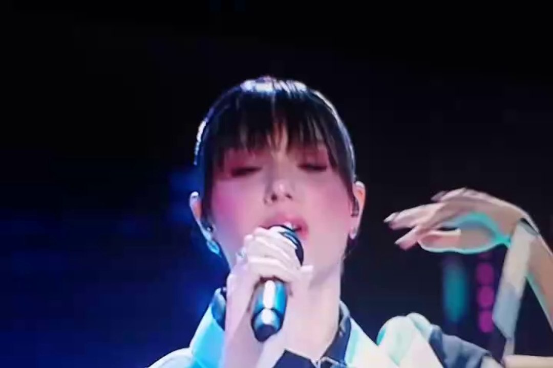 SARAH TOSCANO AMARCORD FESTIVAL DI SANREMO 25 1 SERATA