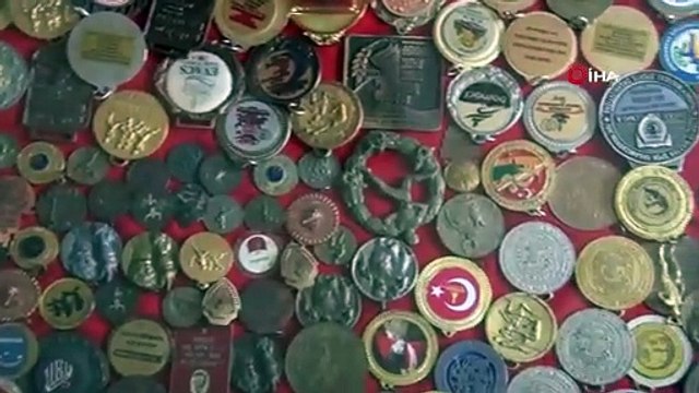 82 yaşında pistlerin tozunu atıyor: Yeni hedefi Avrupa şampiyonluğu