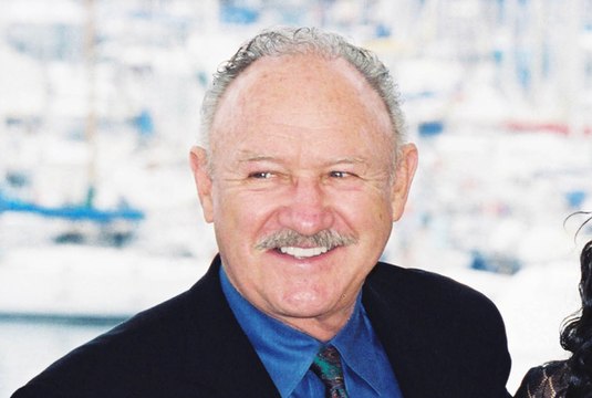 Gene Hackman retrouvé sans vie à 95 ans aux côtés de son épouse Betsy Arakawa : retour sur l’histoire d’amour entre la star hollywoodienne et la pianiste