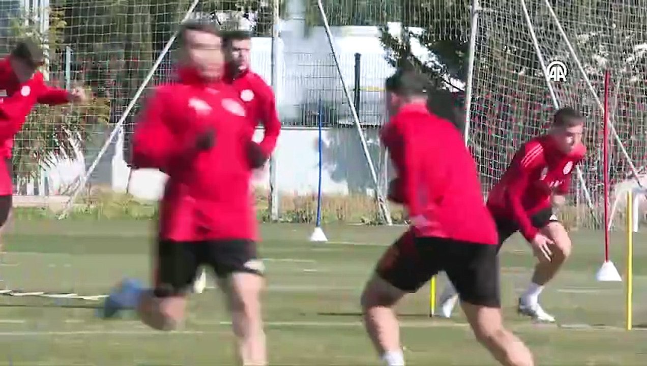 Antalyaspor, Fenerbahçe deplasmanından 3 puanla dönmek istiyor