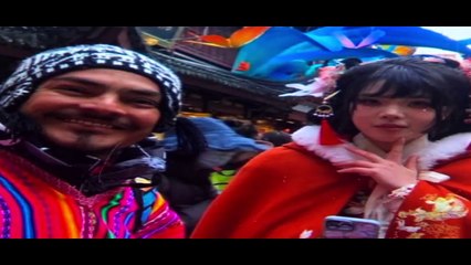 Al Fondo Hay Sitio 12 Capítulo 10 en Español Completo