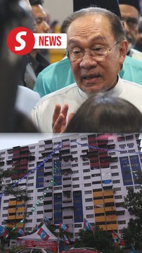 Don't spread untruths over proposed urban renewal law, warns Anwar