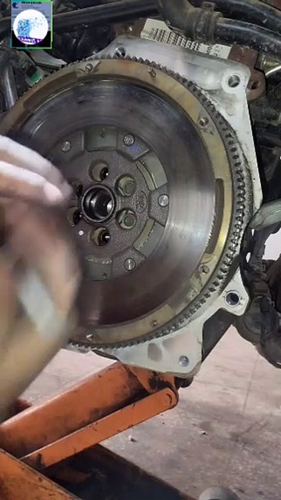 Changement volant moteur Skoda Octavia 2.0 TDi