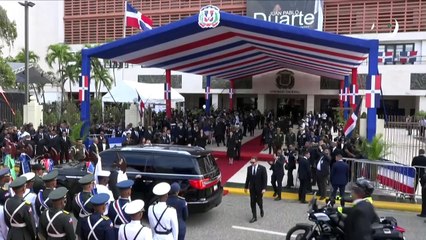 Presidente dominicano declara "terroristas" a pandillas de Haití