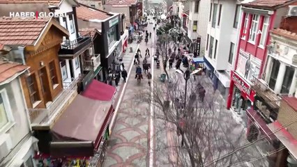 At sırtında İspanya'dan hacca gidiyorlar
