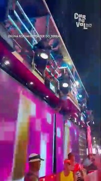 Carnaval para todos: trio de Leo Santana anima foliões de todas as idades #shorts