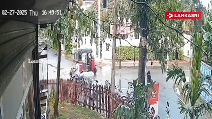 யாழில் மூன்று வாகனங்கள் ஒன்றோடு ஒன்று மோதி விபத்து!