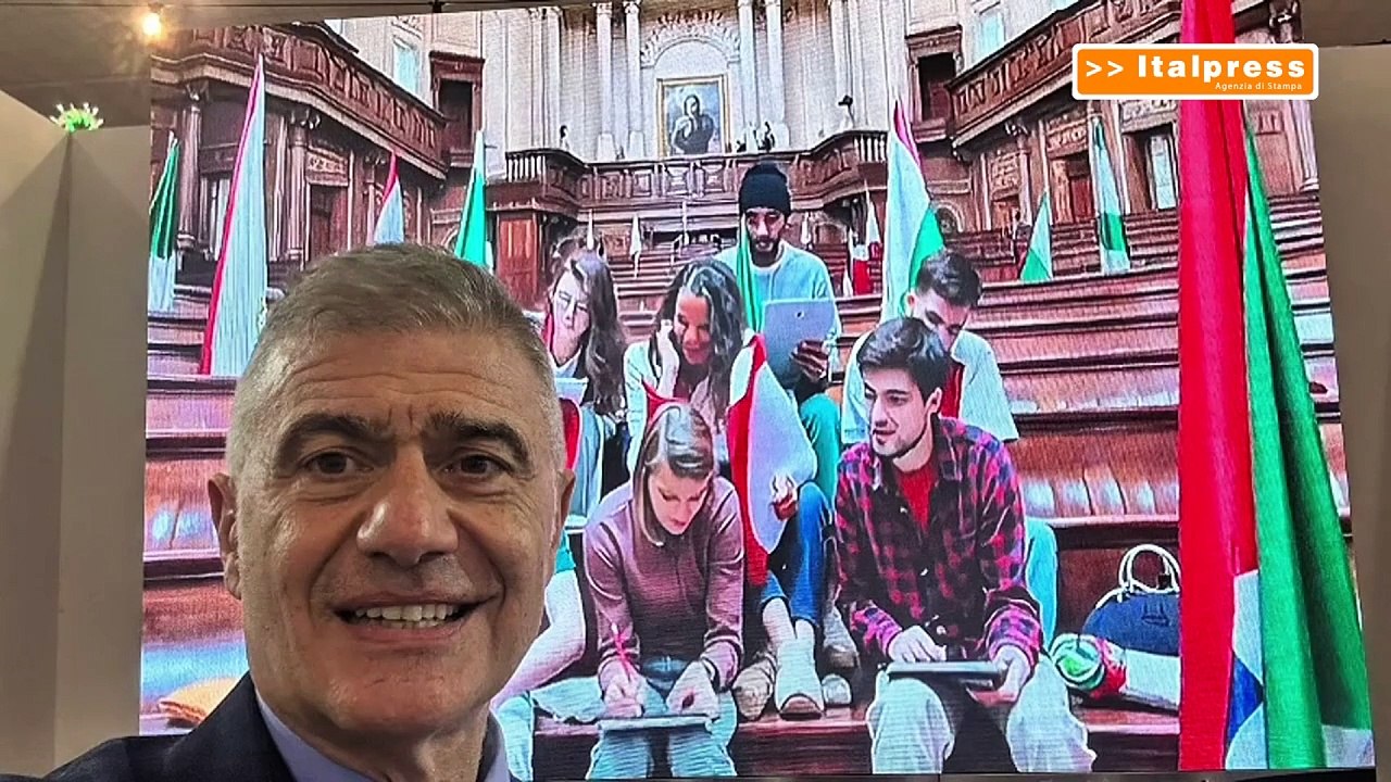 Pecoraro Scanio "Sfida Ecodigital da Bari, stop emigrazione giovani"