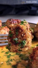 How to Make Garlic Butter Chicken Meatballs