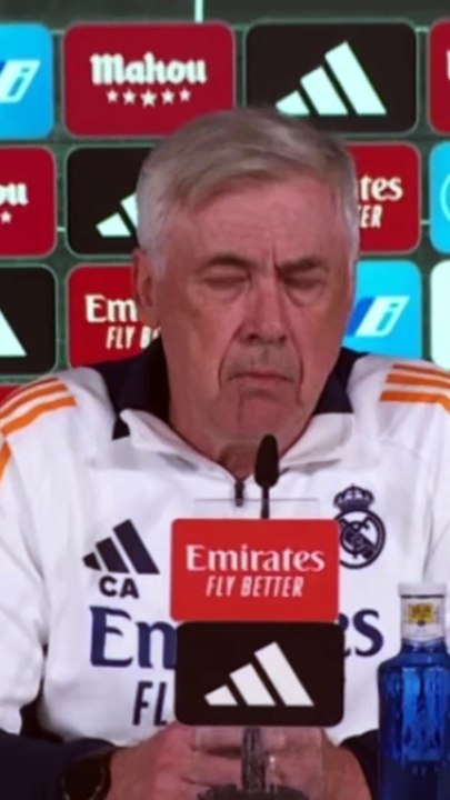 Ancelotti analiza las diferencias entre la roja de Bellingham y de Antony