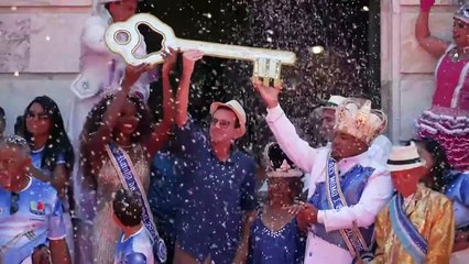 Carnaval oficialmente aberto no Rio de Janeiro