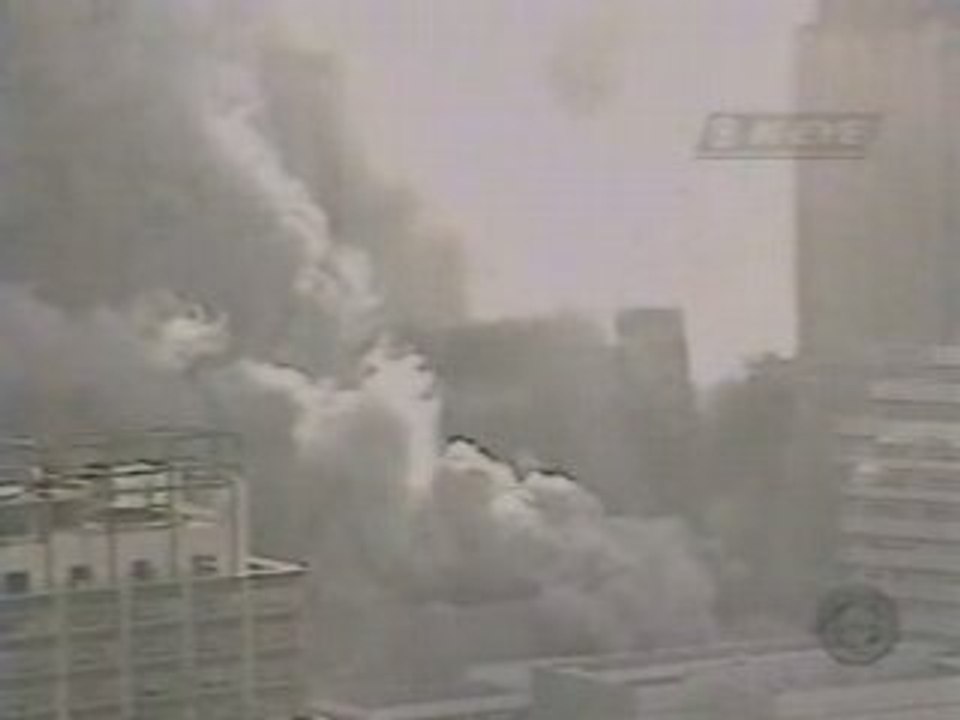 wtc7 demolition vue par une fenêtre [mini vidéo]