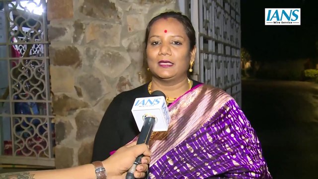 Jahan-e-Khusrau: PM Modi की मौजूदगी को लेकर क्या बोली जनता और कलाकार ?