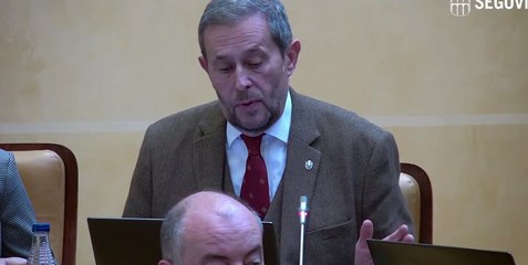Un concejal de Vox en Segovia se ofrece a enseñar su "ciruelo" en privado