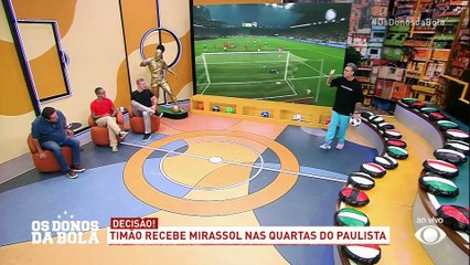 Maravilha zoa Corinthians e diz que Universidad Central é um dos melhores do mundo