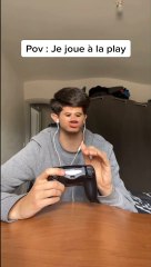 Moi quand je joue à la play 🤣