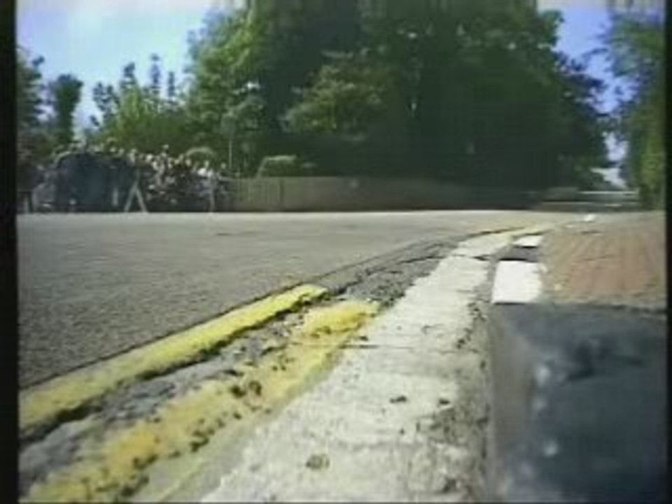 TT