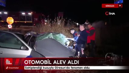 Çanakkale'de nikahtan dönenleri taşıyan otomobil kaza yaptı