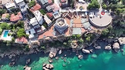 Hıdırlık Kulesi'nde arkeolojik buluş: İki yunus balığı heyecanlandırdı