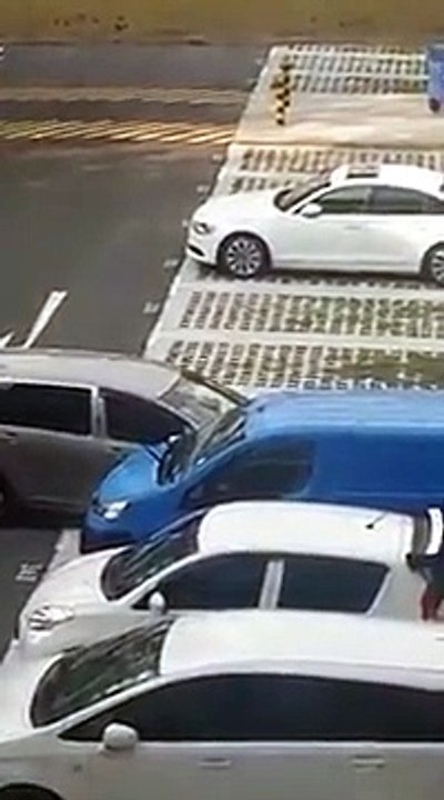 Someone Help him to Parking