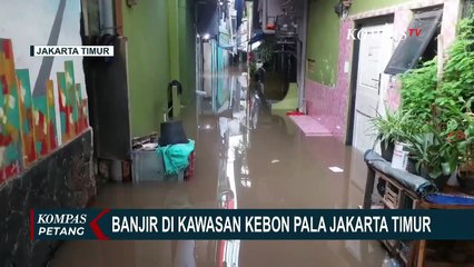 Banjir 1 Meter Rendam Kebon Pala Jakarta Timur, Warga Bertahan di Lantai Dua